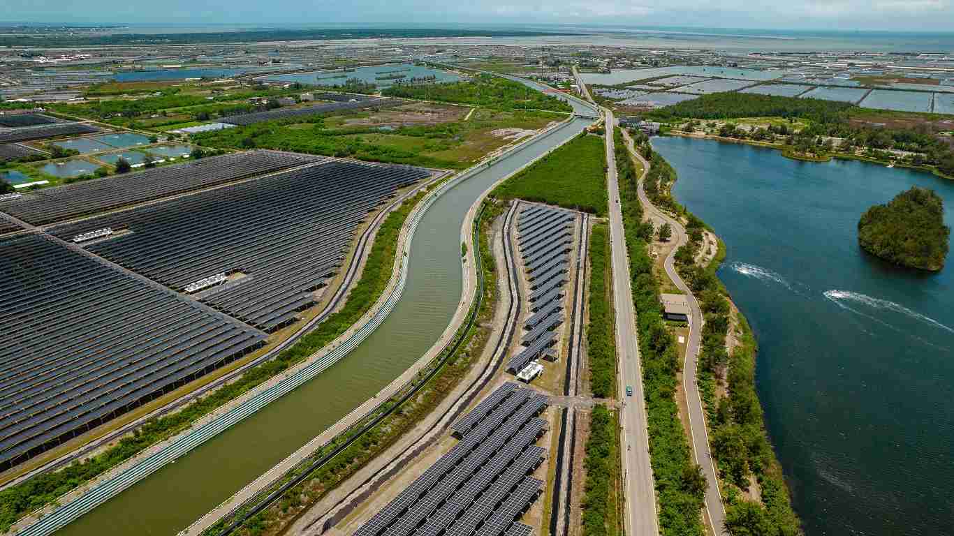 Wepay能源事业提供智慧能源管理、、、、太阳能监控管理、、全方位电厂建置及运维解决方案，，，，并拥有管理超过6000案场的经验